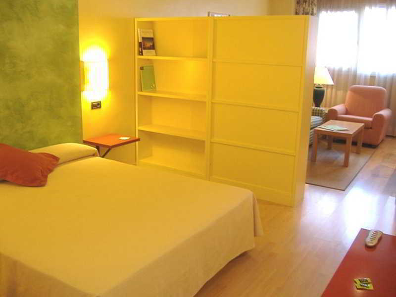 Sercotel Pozuelo Pozuelo de Alarcon Room photo